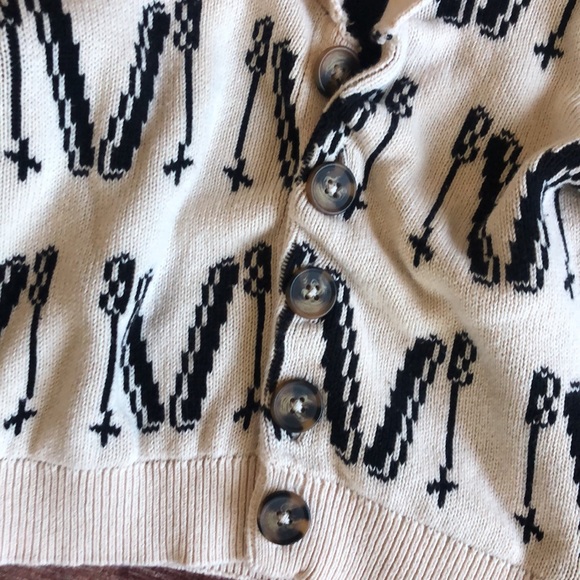 Monica + Andy 18-24m "M" Cardigan - Picture 3 of 6